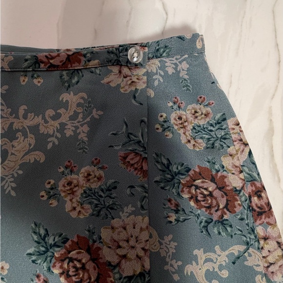 The Limited Floral Teal Skirt - Picture 2 of 10